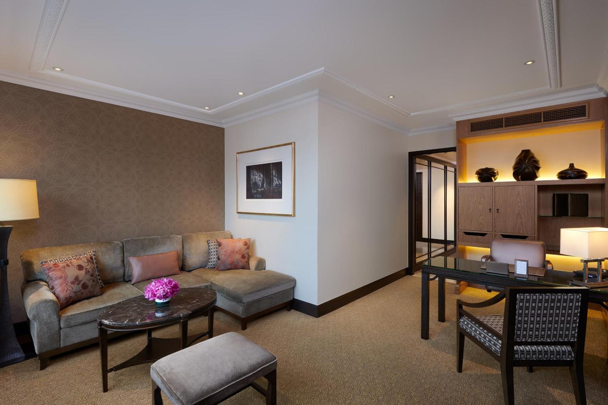 Sheraton Grande Sukhumvit, A Luxury Collection Hotel, Bangkok Exterior foto A suite at the Mandarin Oriental, Kuala Lumpur