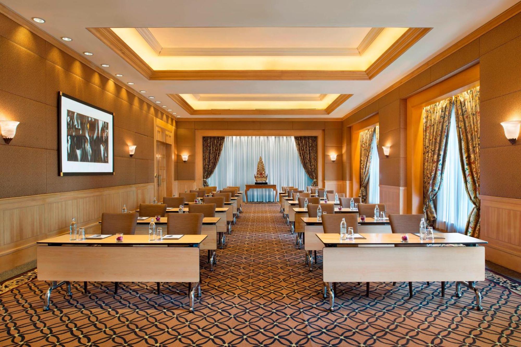 Sheraton Grande Sukhumvit, A Luxury Collection Hotel, Bangkok Exterior foto Meeting room